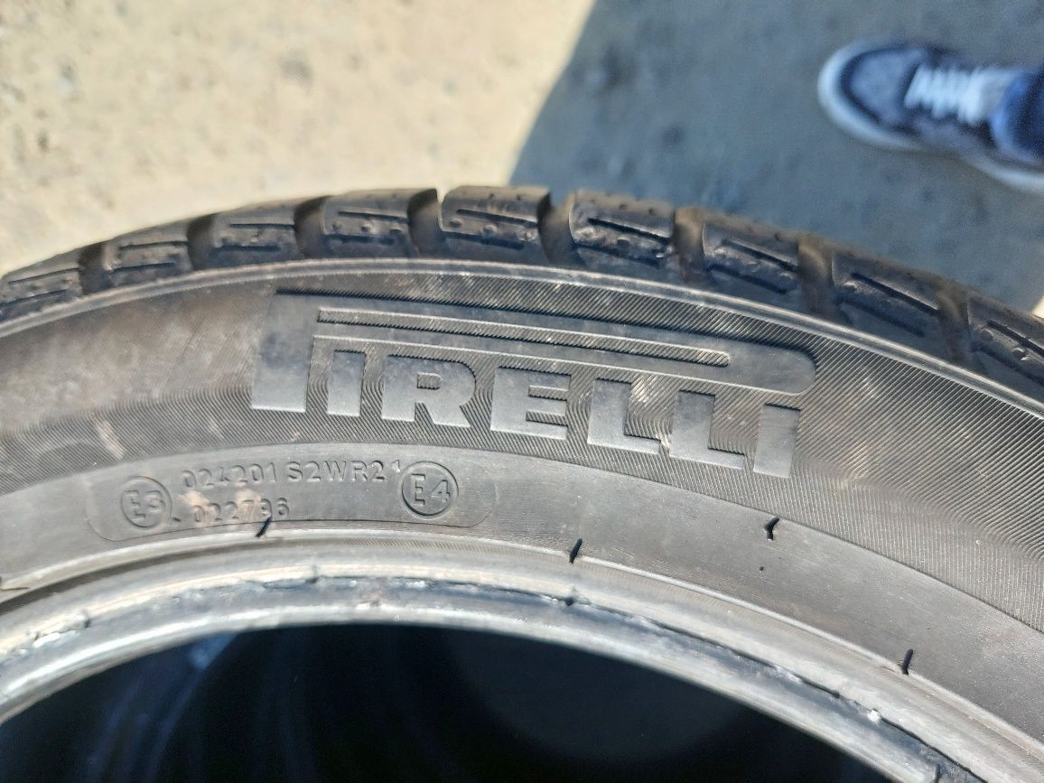 225 50 17 Pirelli m + s patru bucăți