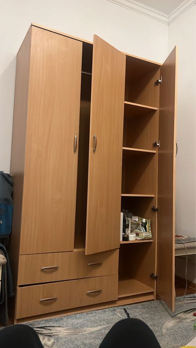 Шифоньер продам не дорого