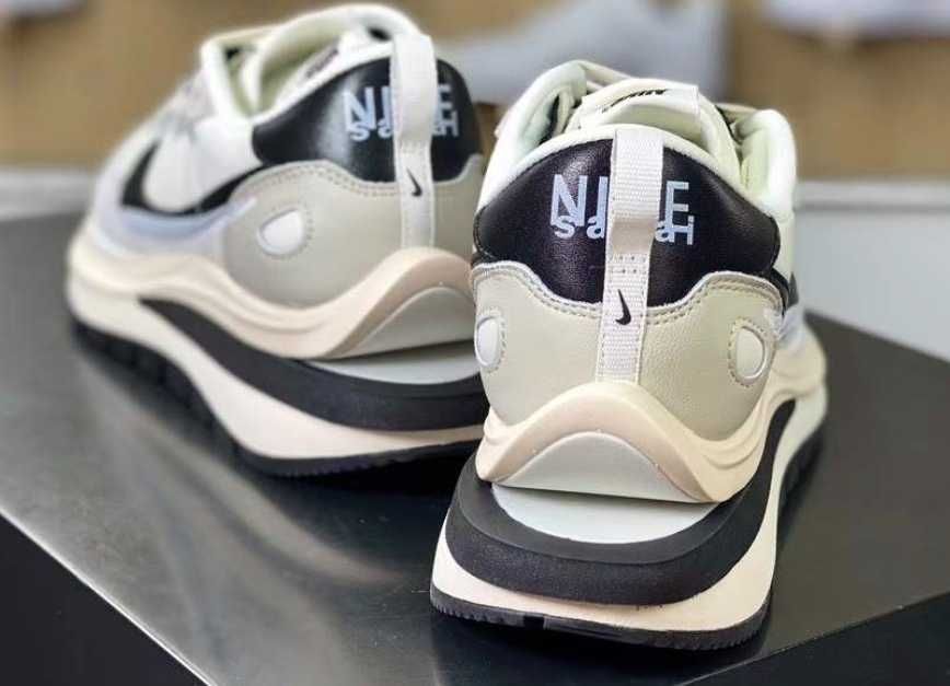 Дамски маратонки Sacai X Nike VaporWaffle 37 номер.