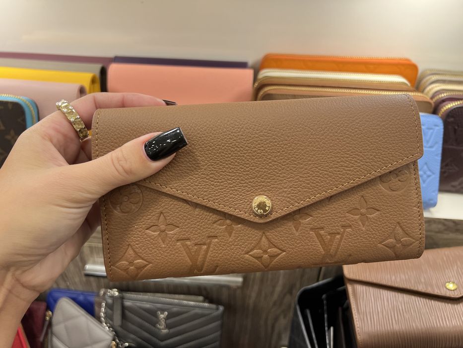 Portofel Louis Vuitton dama:Colecția noua/Poze reale