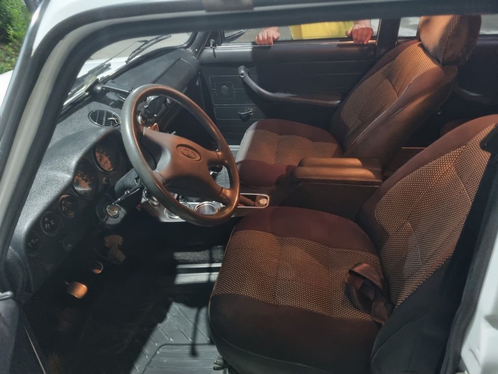 Vaz 2106 gaz dok yoq