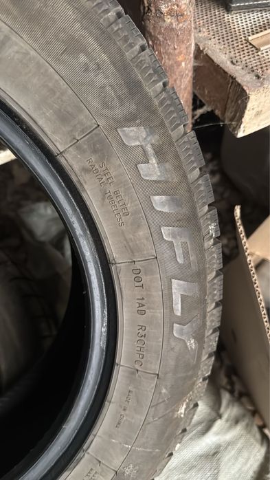 Продам зимние шины 2015/60/16