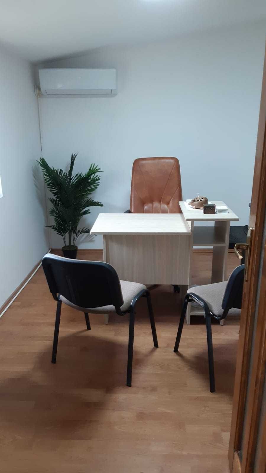 Dau in chirie spatiu COMERCIAL central Salonta vis-a-vis de SLAVIA