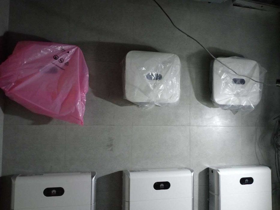 Инверторы Huawei: Идеальны для заводов и коммерческих предприятий