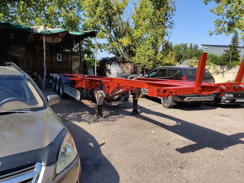 kolesa Flieg| Полуприцепы-контейнеровозы 2005 года