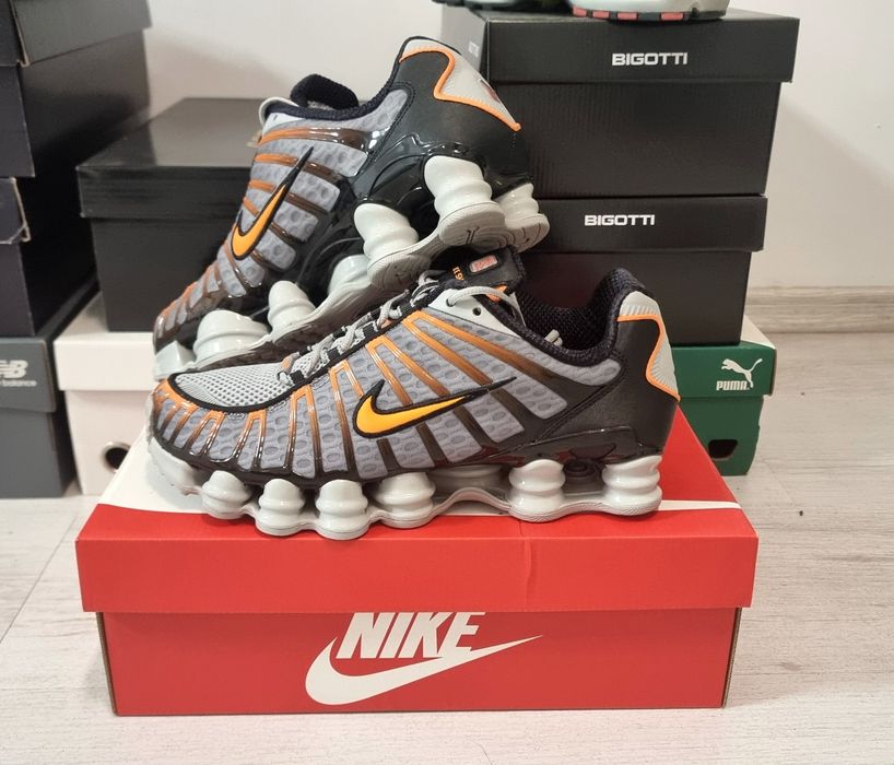 Adidasi Nike Shox TL 42