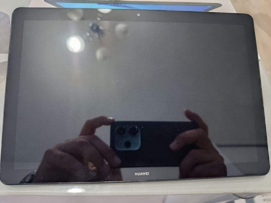 Huawei Mediapad T5, Octa Core, 2.36 GHz, 10.1", 2GB RAM, 16GB