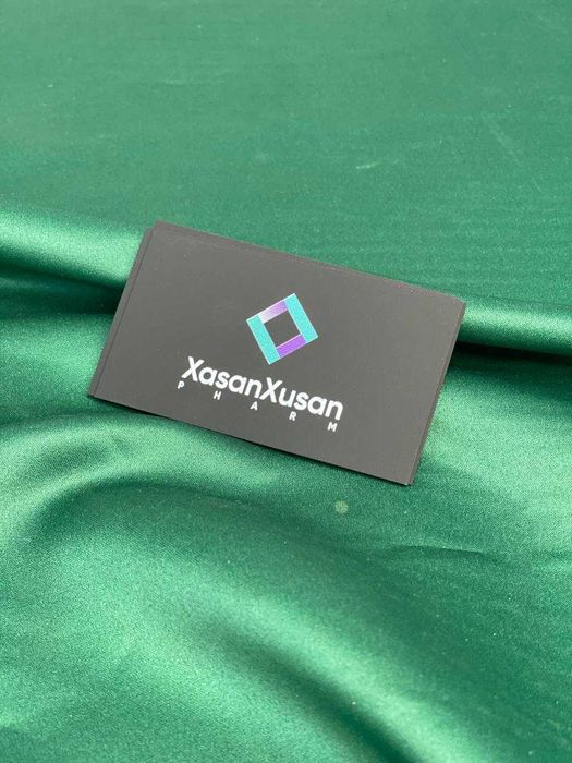 Barxt vizitka sizning logoyingiz bilan