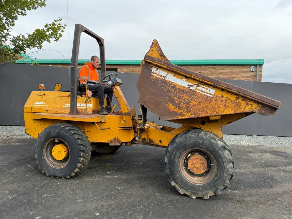 Dumper articulat Benford 6000