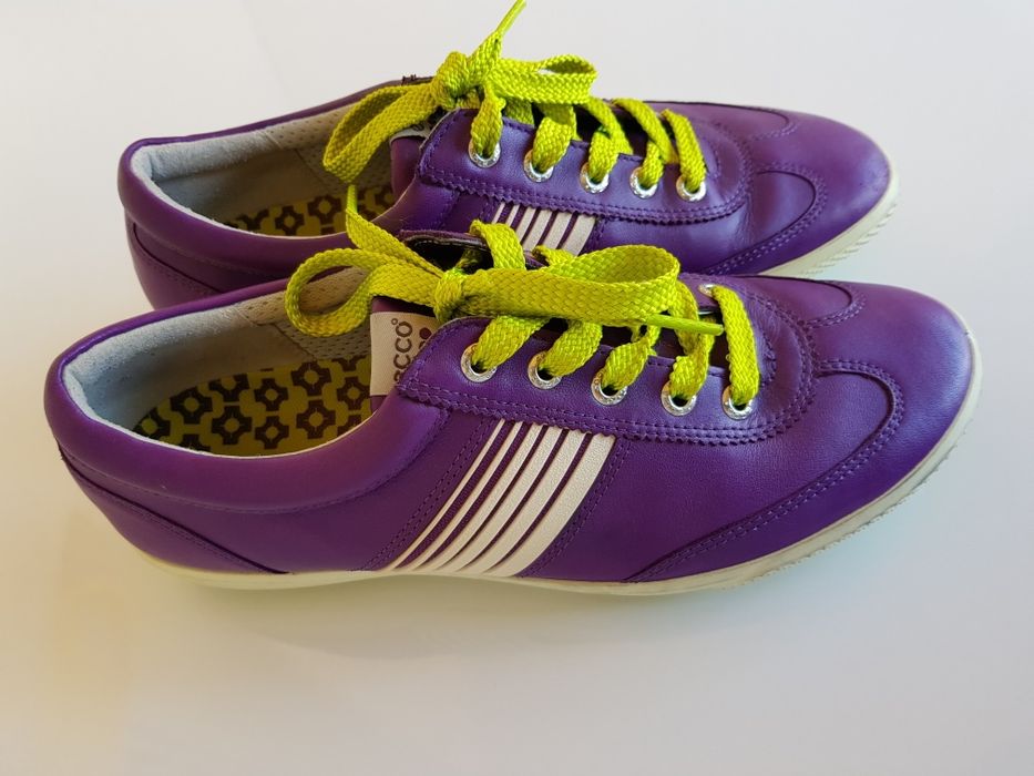 Adidasi dama Ecco