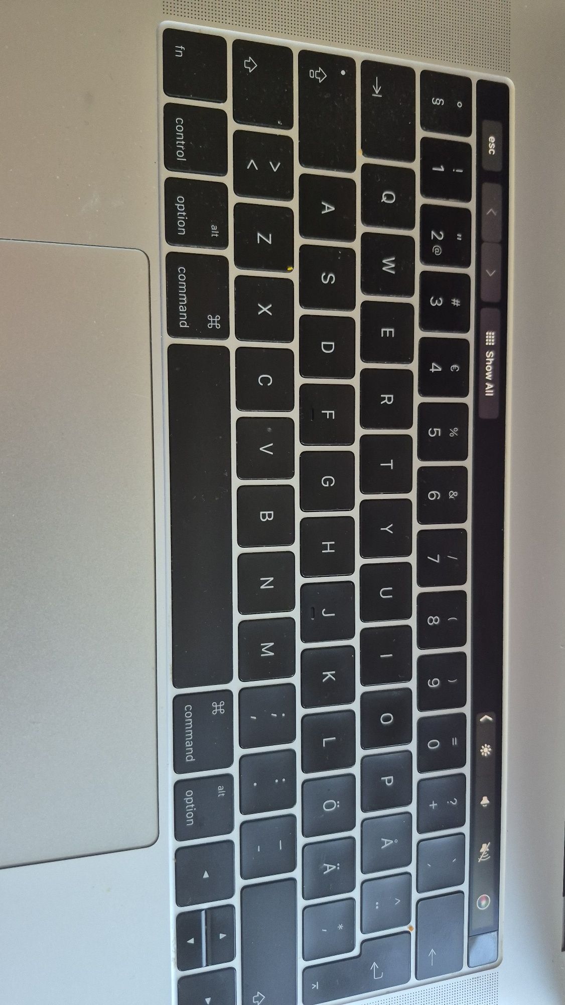 Macbook pro touchbar 15 inch 2016