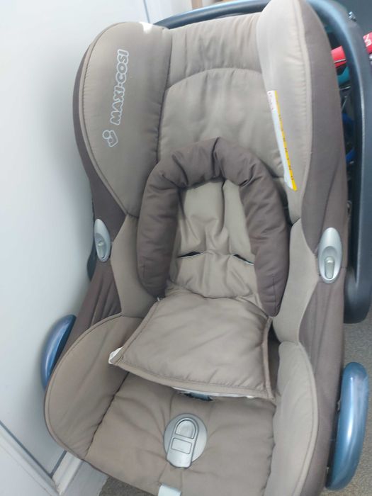 Scoica auto cu baza isofix, Maxi Cosi