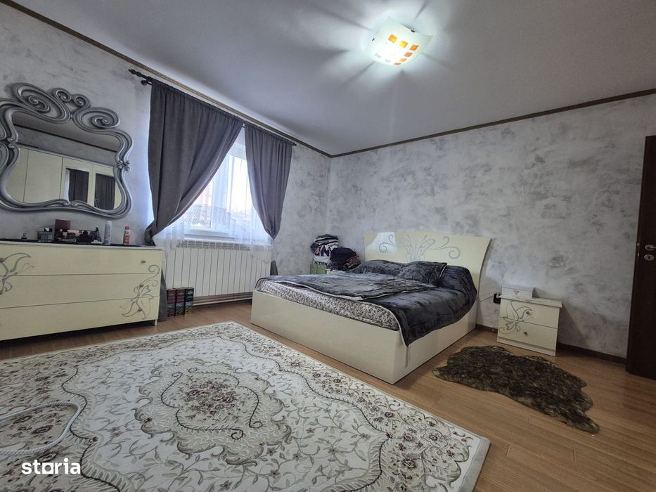 Casă complet finisată, mobilată și utilată! Sat Dobrin, zonă centrală.