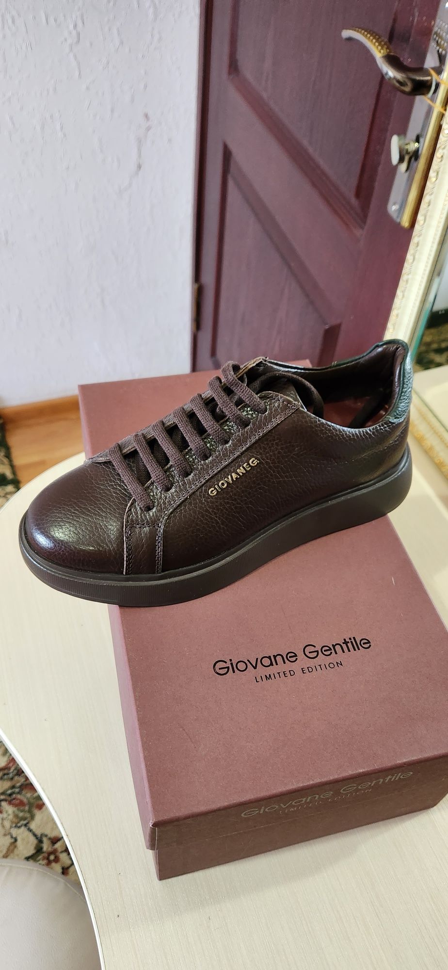 Продаётся обувь итальянской бренд giovani gentile