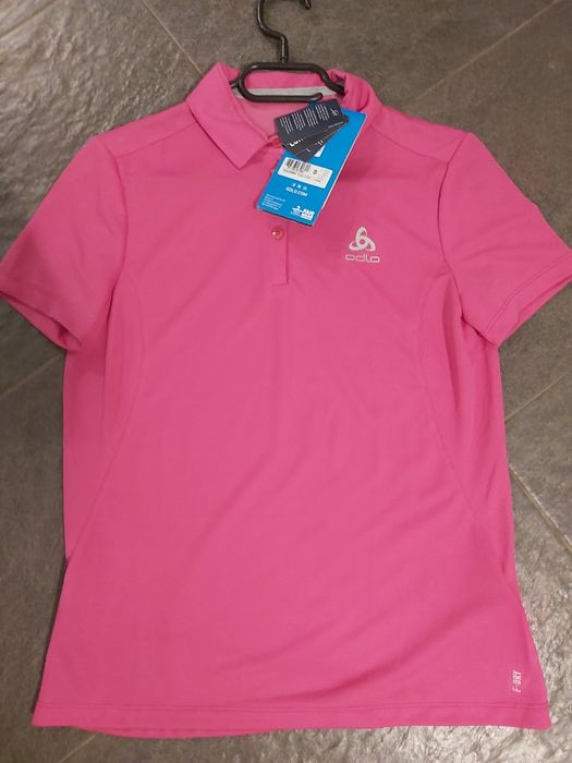 Продавам дрехи на едро