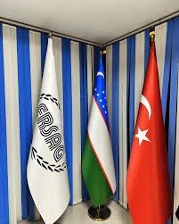 Bayroq Parus Futbolka Beydjik Roll up va boshqa turdagi xizmatlarimiz