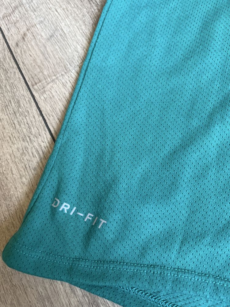 NIKE Dri-Fit Running - BRASIL / Бразилия - размер М / Оригинал