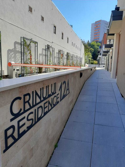 Dau in chirie apartament lux, central, etajat, 2 dormitoare