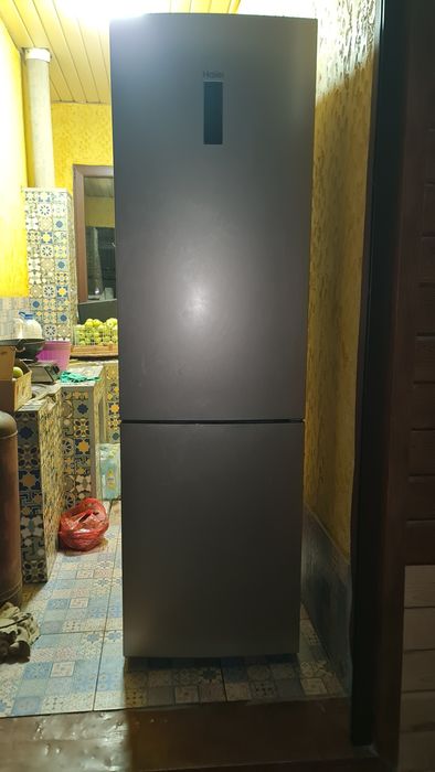 Холодильник почти новое