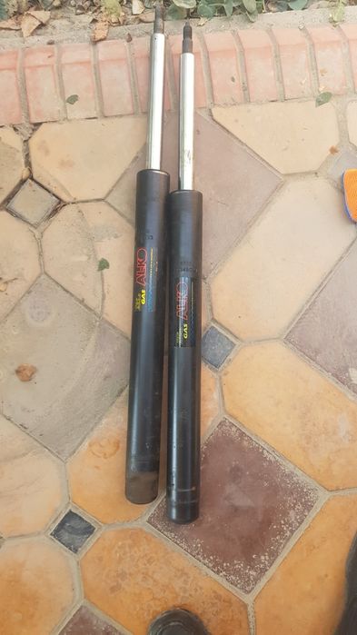 Bmw e30 oldi amartizator