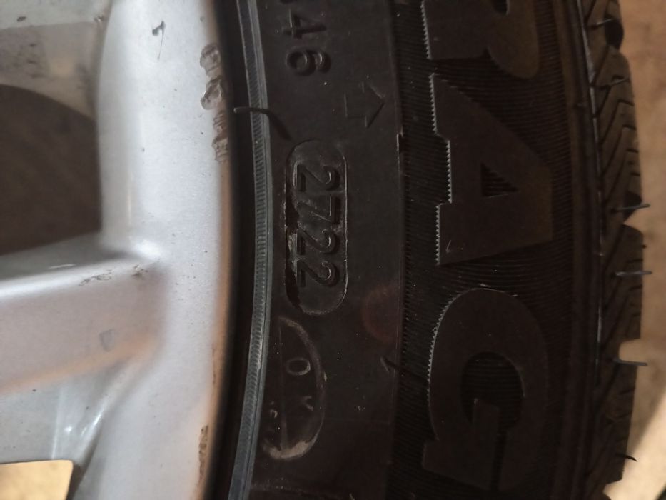 Jante aliaj Bmw x3 e83 m pachet in doua latimi,echipate cu anveloape