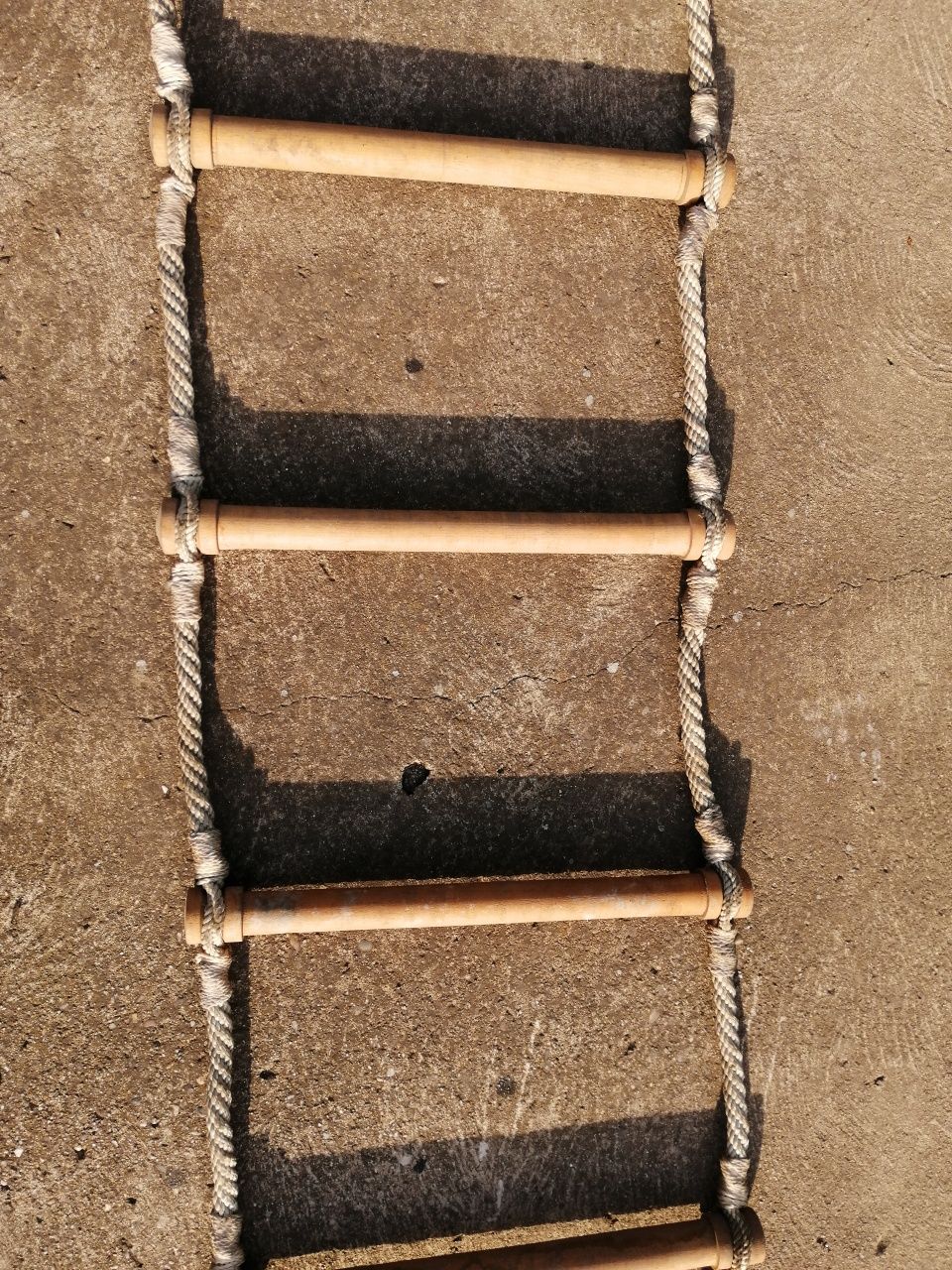 Scara din franghie cu trepte din lemn 5.4m