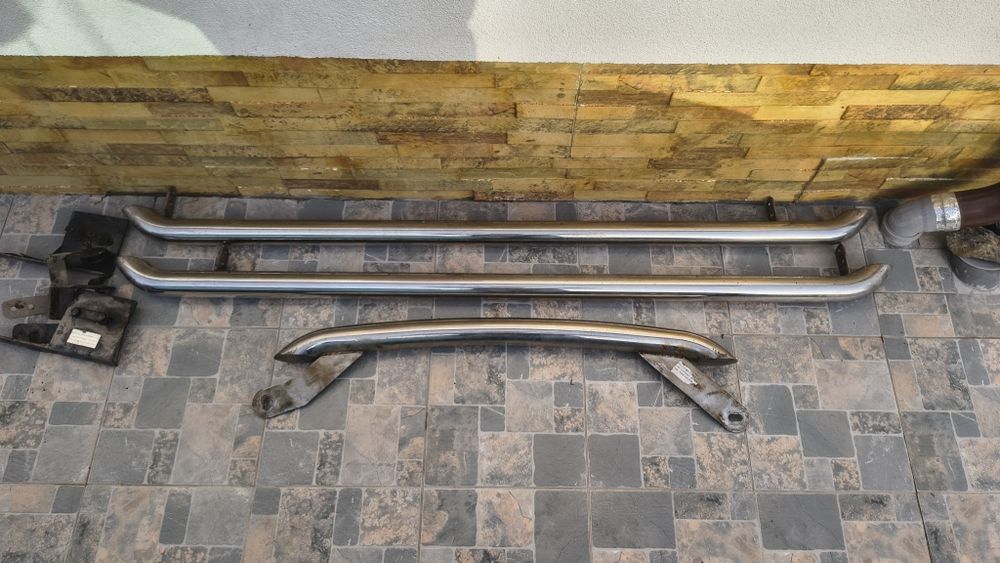 Praguri / bare Dacia Duster 1