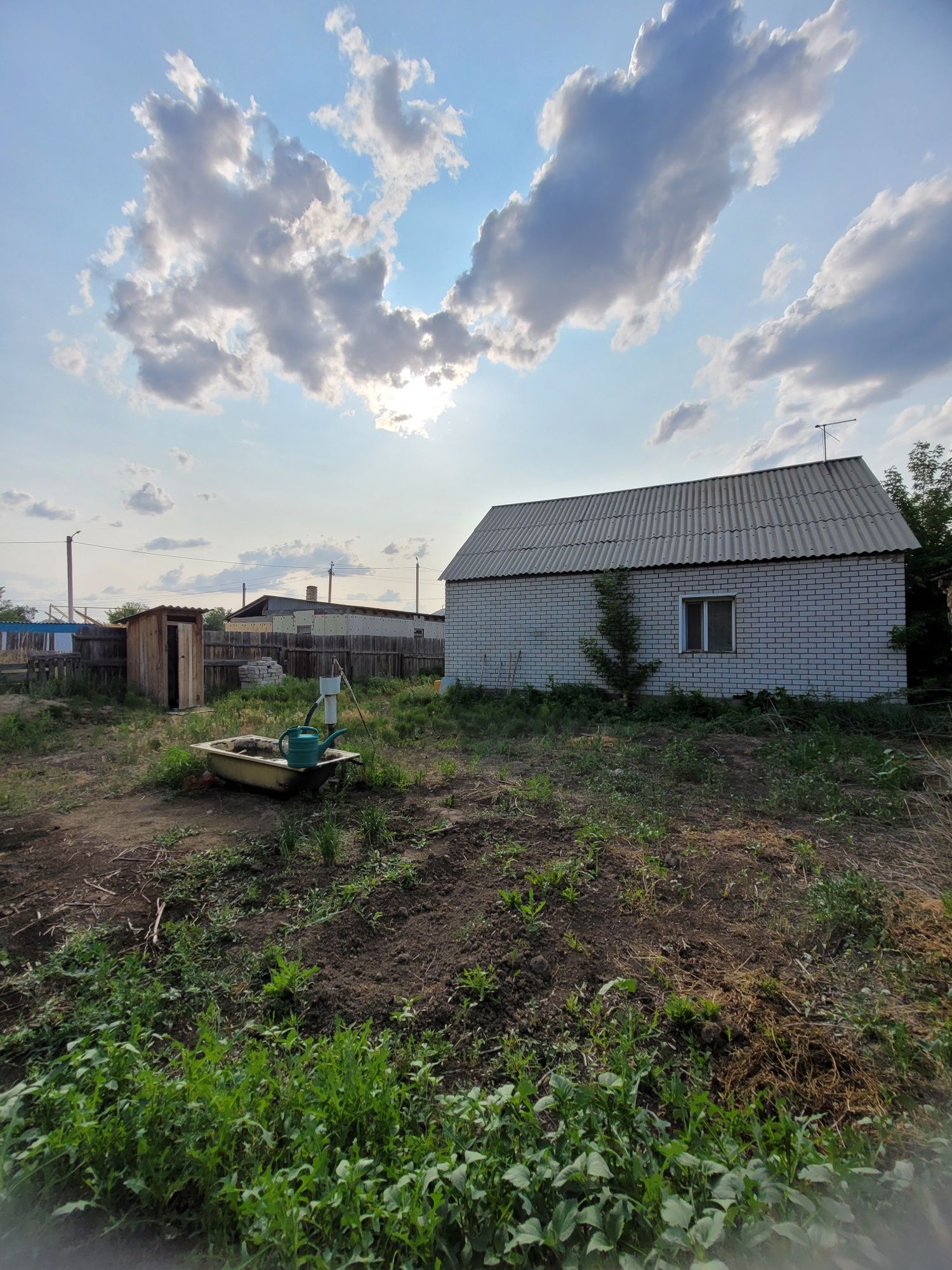 Продам 4 комн.дом район Нахаловка