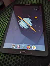 Tableta Samsung Galaxy TAB E