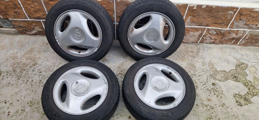 Алуминиеви джанти OPEL 14" с гуми