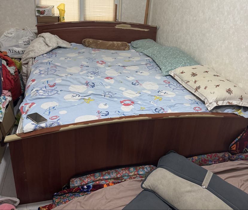 Кровать диван двуспальная б/у