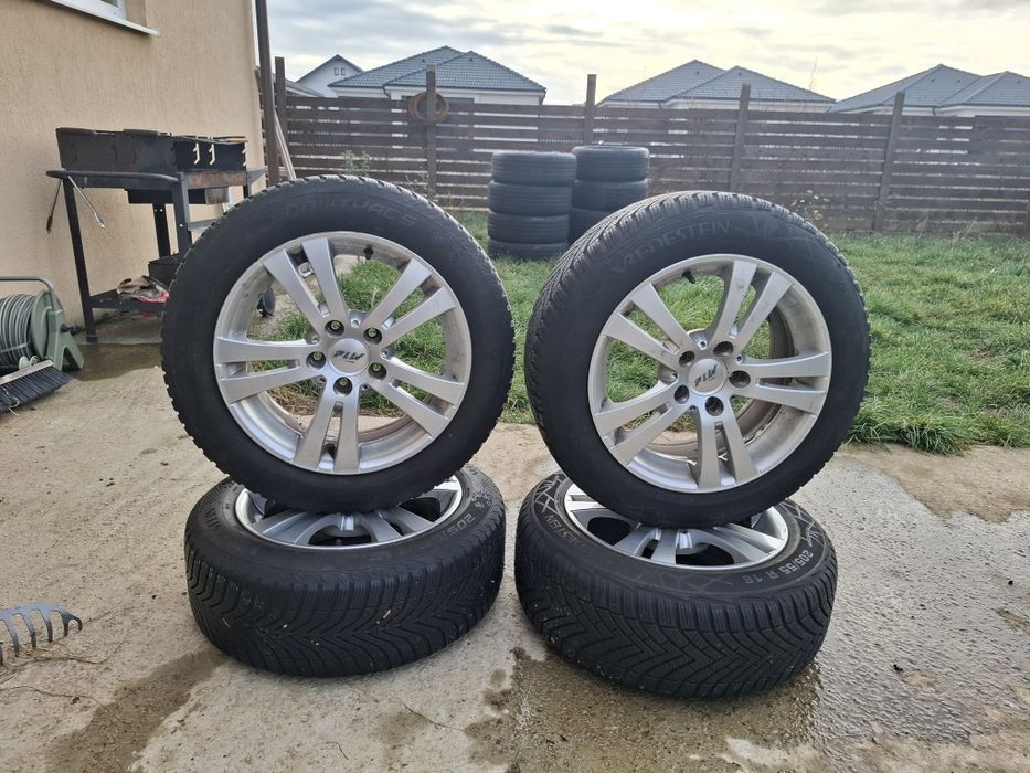 Set 4 jante aliaj 5x112 r16 cu anvelope iarna 205 55 16 vredestein