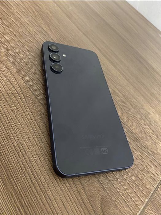 Обменаю телефон Samsung a55