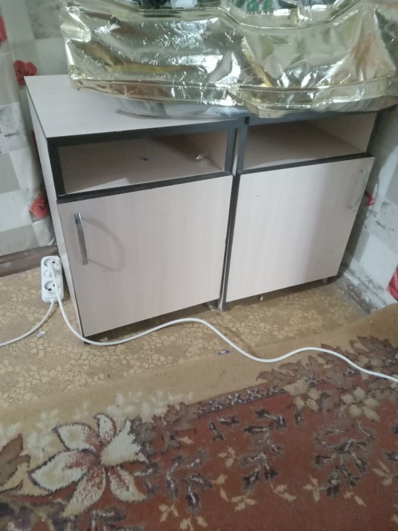 Продам тумбочки 2шт