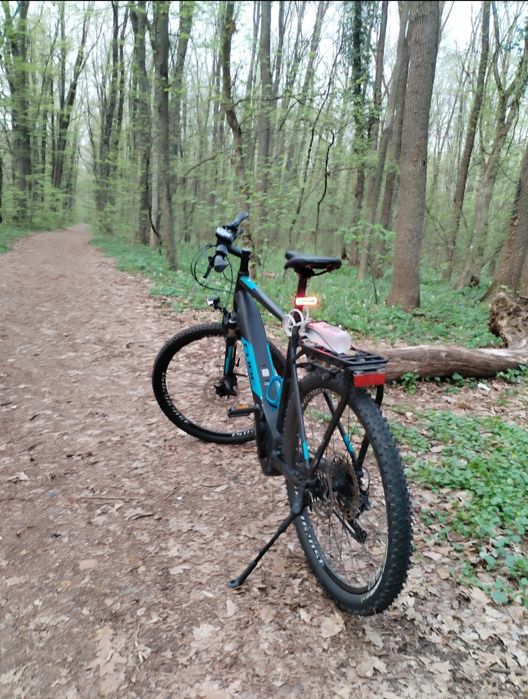 Bicicleta electrica Cube Kathmandu motor Bosch Cx line