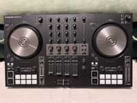 Consola DJ Traktor Kontrol S3