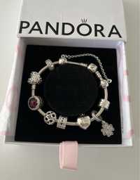 Bratara Pandora marimea 17 cu 8 talismane originale