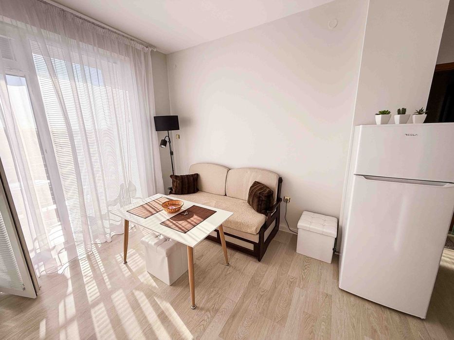 Продава се Двустаен апартамент в к.к. Слънчев бряг - 48 кв.м за 1240 €/кв.м - Снимка #3