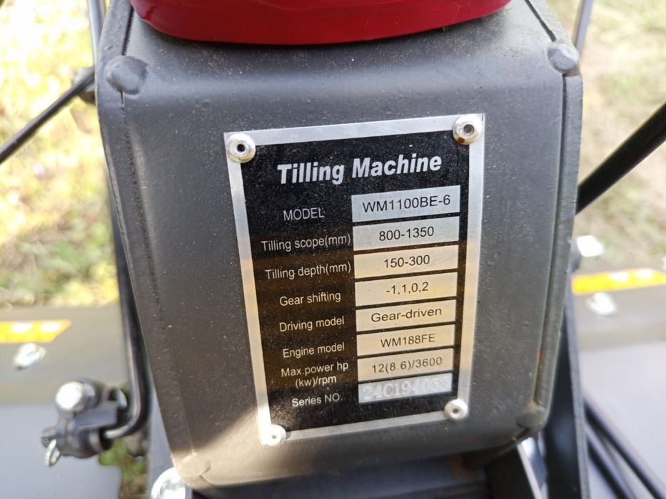 Vând motocultor Diesel