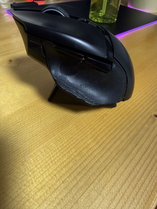 Mouse razer Basilisk ultimate