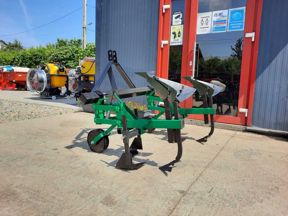 Prasitoare (cultivator) 2 sectii