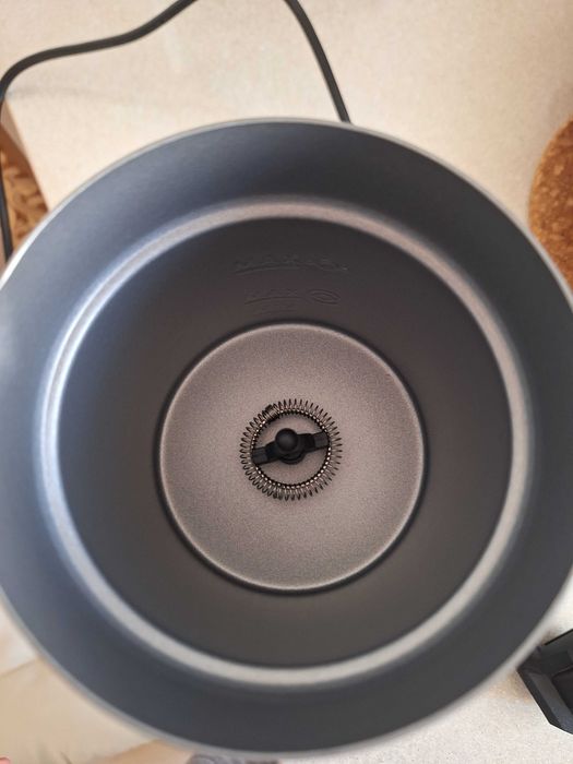 Cana electrică pentru spumat lapte