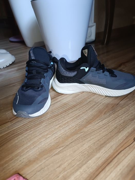 Кроссовки li-ning 36 размер