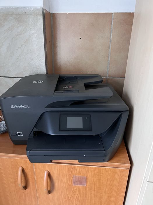 Monitor AOC + Imprimanta HP officejet Pro 6960