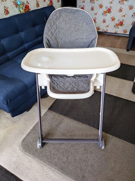 Стульчик детский для кормления