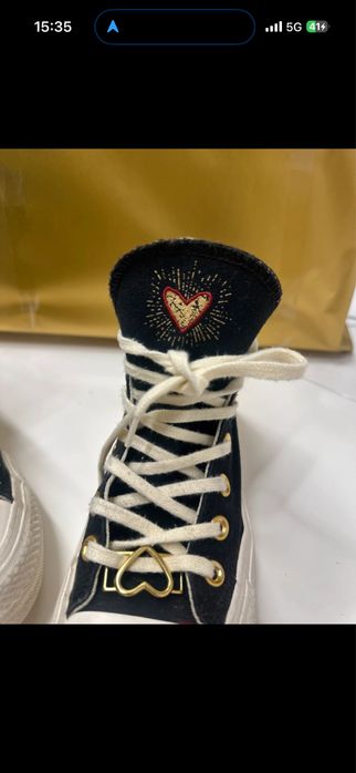 Converse editie limitata Love