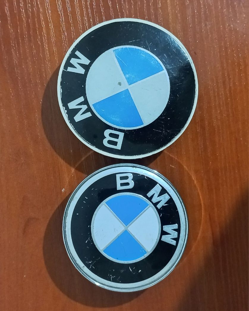 Продаю эмблемы BMW