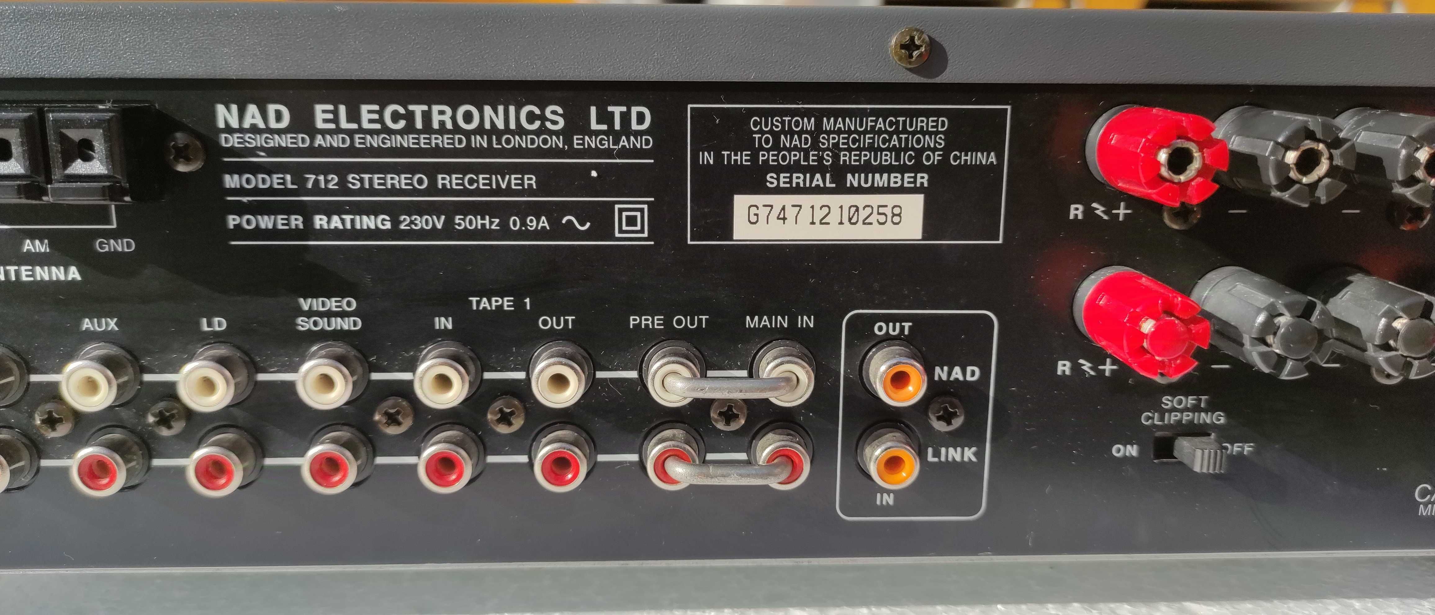 NAD Stereo receiver 712