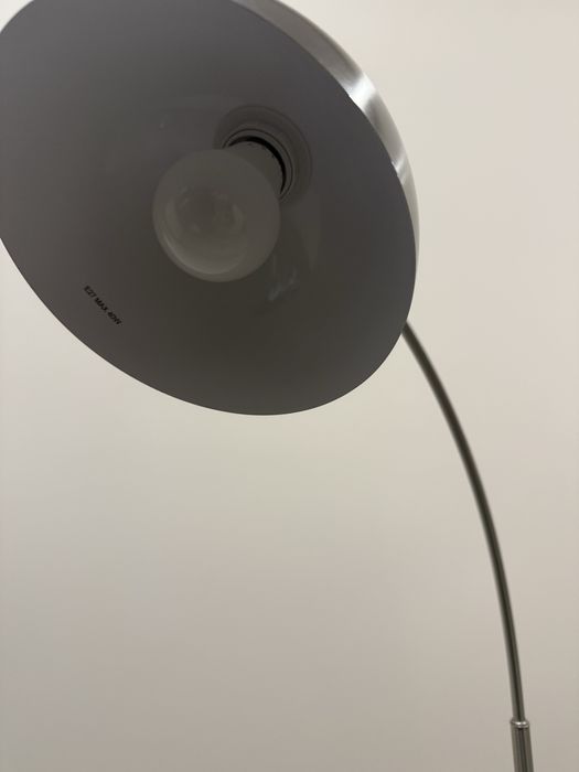 Подова лампа за четене в отлично състояние