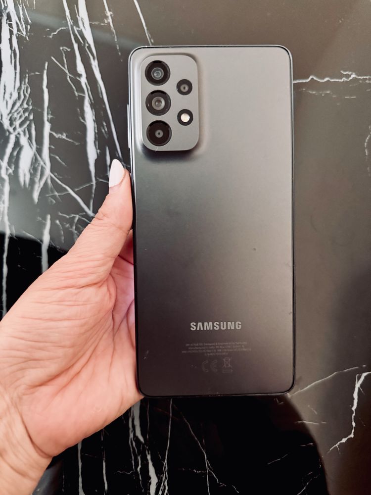Samsung Galaxy A73 5G